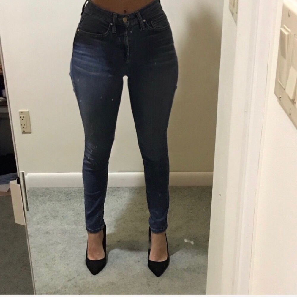 (2) Bebe heartbreaker jeans size 25